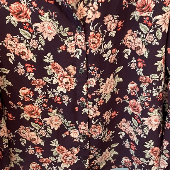 Forever 21 floral blouse - Picture 3 of 5